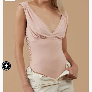 NWT Sophie Rue stretchy Josephine bodysuit in blush size small